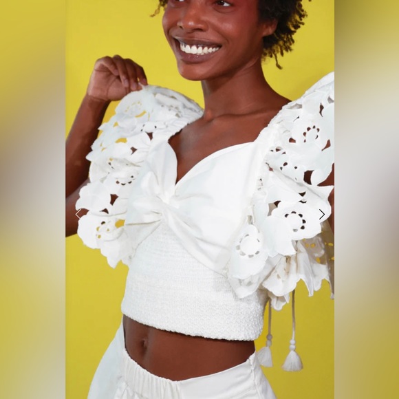 NWT black rutched and embroidered top size small - Picture 10 of 11